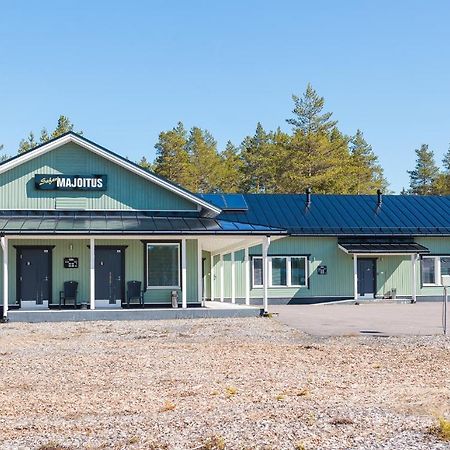 Safarimajoitus Hotel Kalajoki Exterior foto